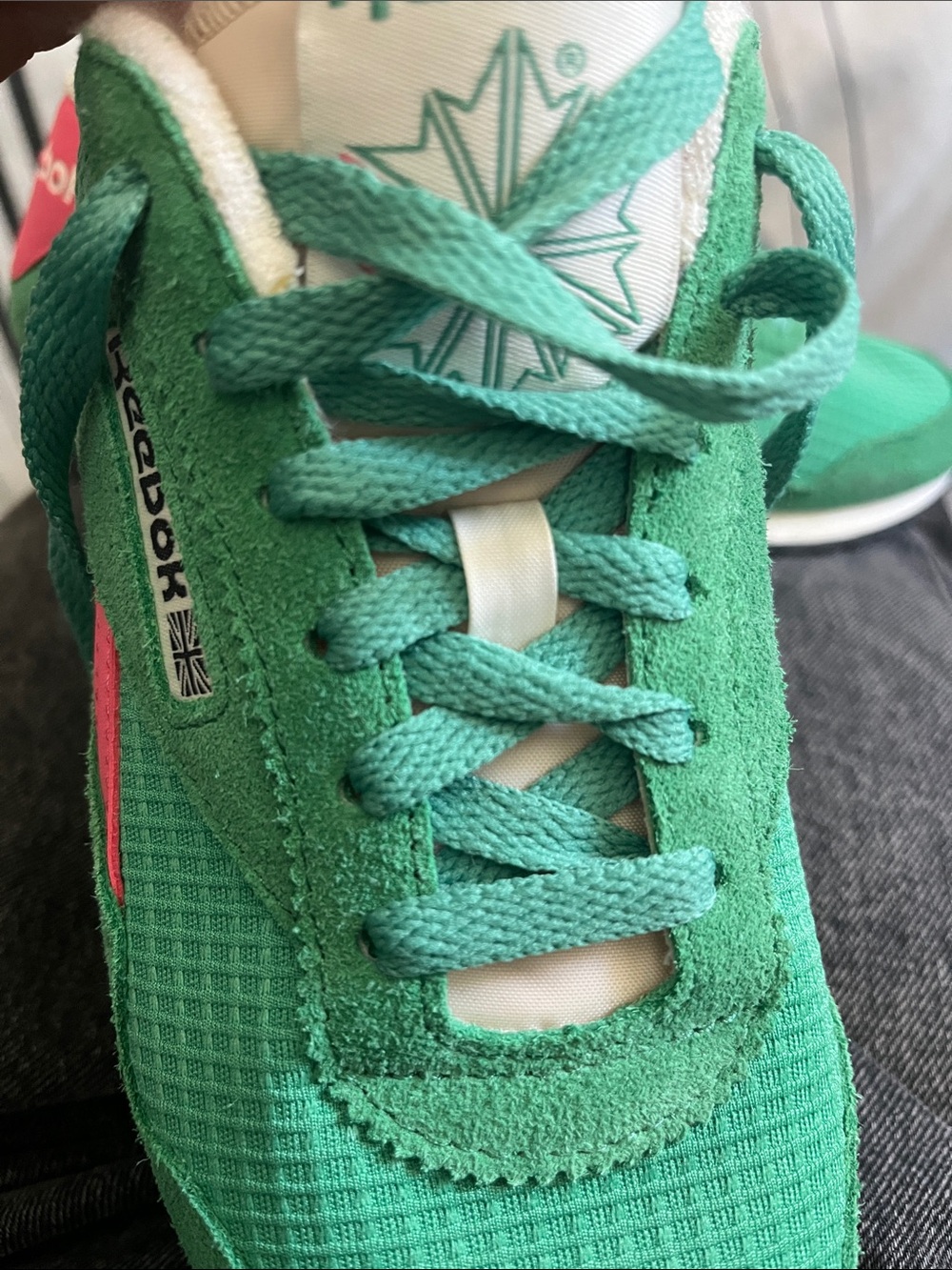 Reebok Classics AZ Green Lace-Up Sneakers with Pink Accents - Picture 9 of 9